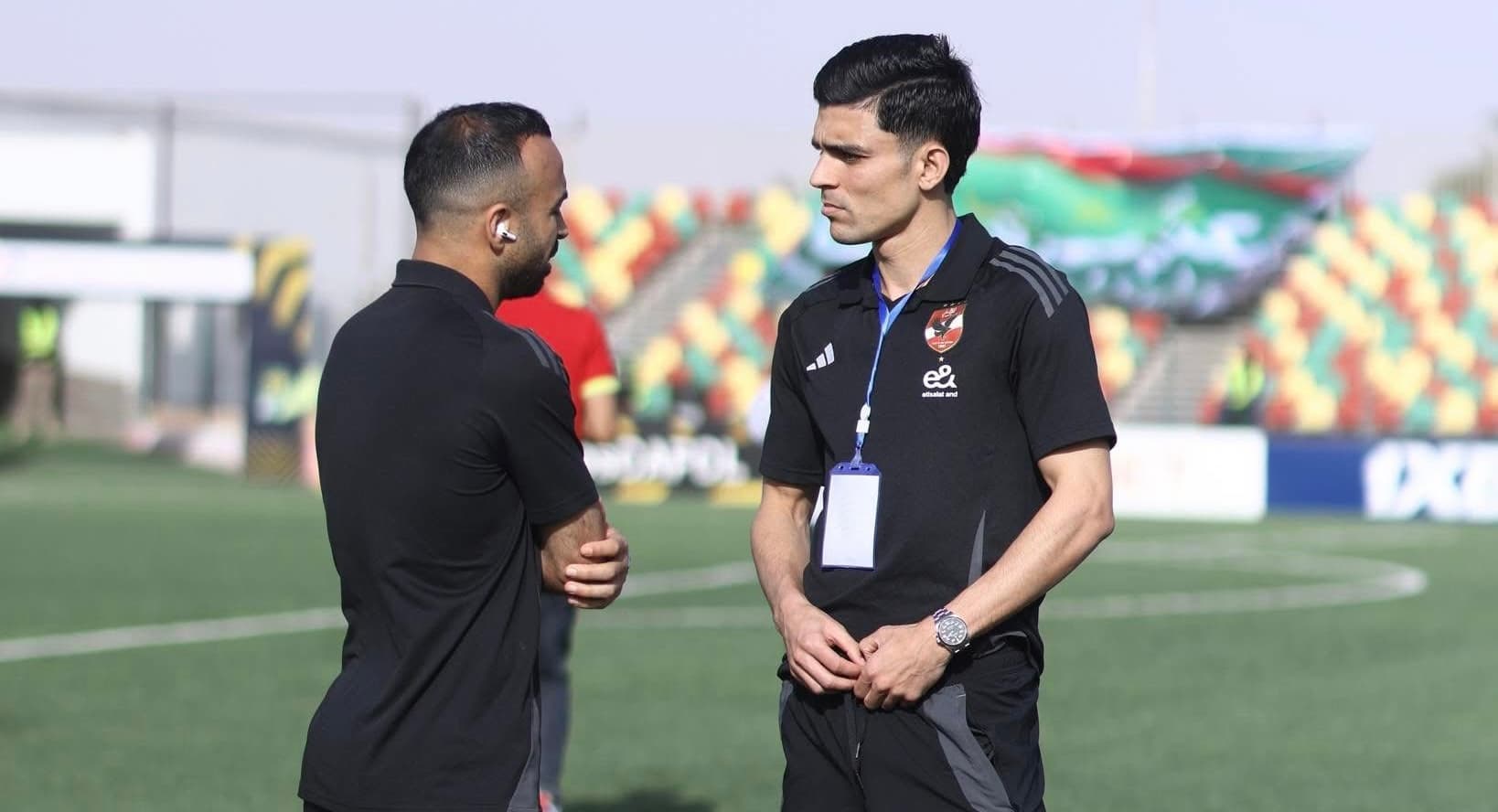 دوري أبطال إفريقيا| الأهلي يصل إلى ملعب شيخا ولد بيديا لمواجهة الهلال السوداني