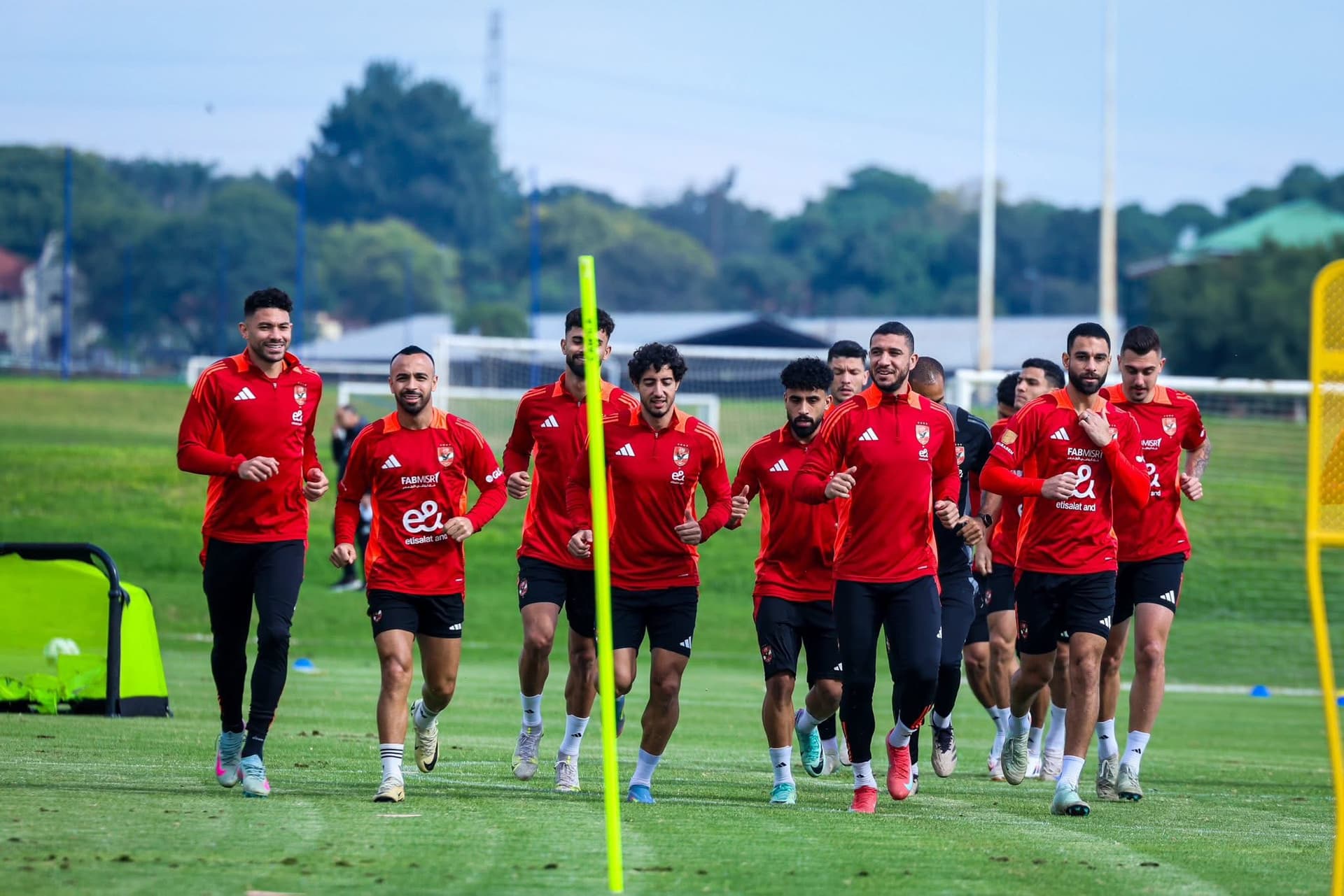 دوري أبطال إفريقيا| الأهلي يتدرب على ملعب لوفتوس استعدادًا لمباراة صن داونز