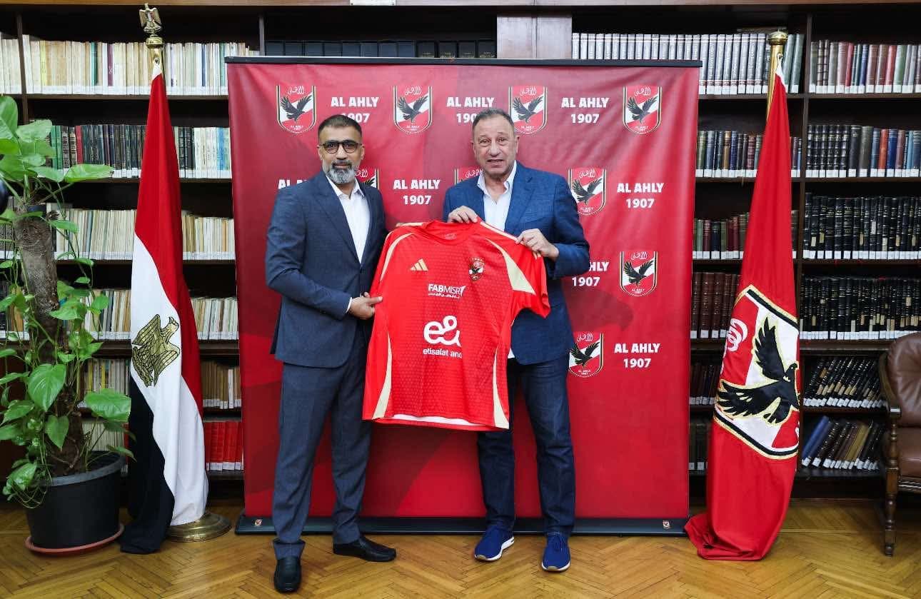 El-Khatib reçoit le président du club d'Al-Ittihad bahreïni