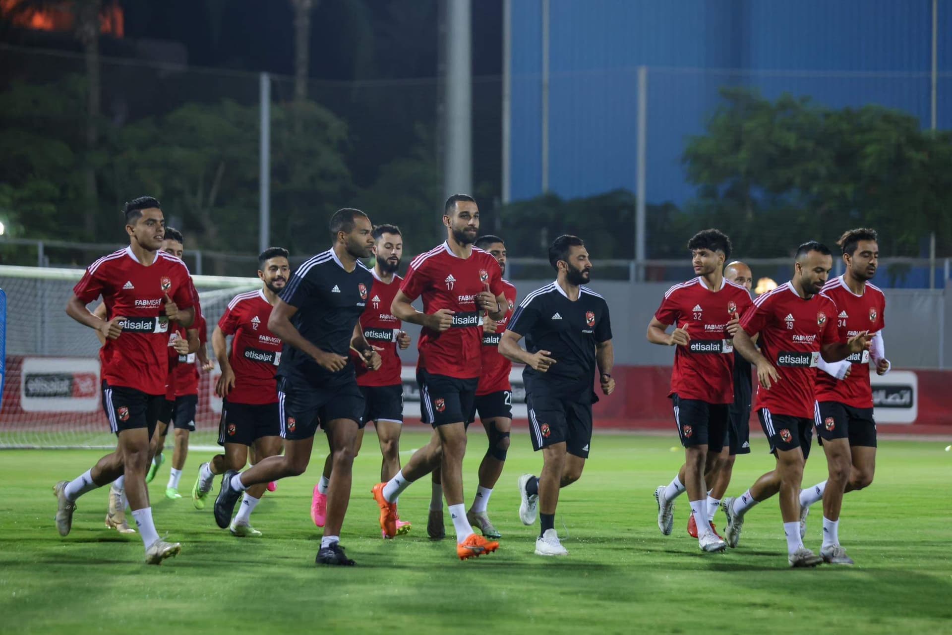 مران الأهلي| الفريق يستأنف تدريباته استعدادًا لمباراة حرس الحدود 