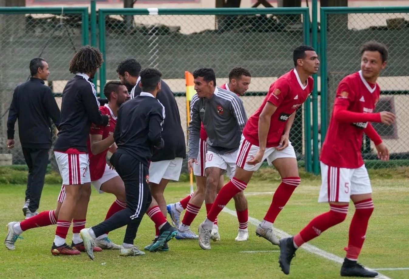 «أهلي 2001» يفوز على سموحة بهدف في دوري الجمهورية