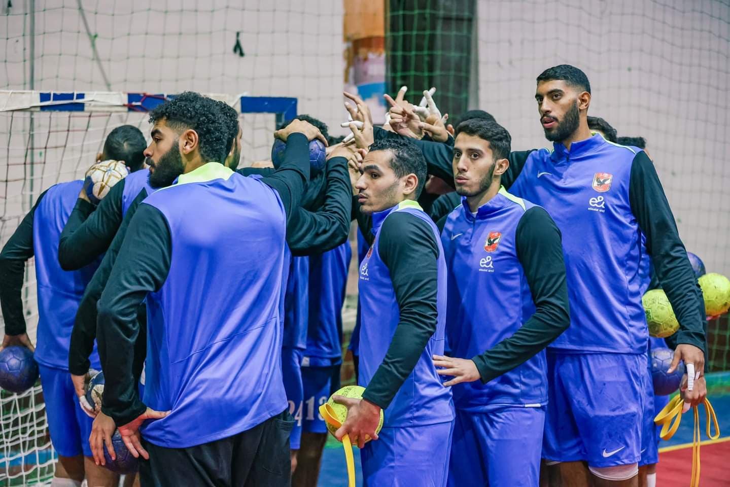«رجال يد الأهلي» يواجه المعادي في بطولة دوري المحترفين