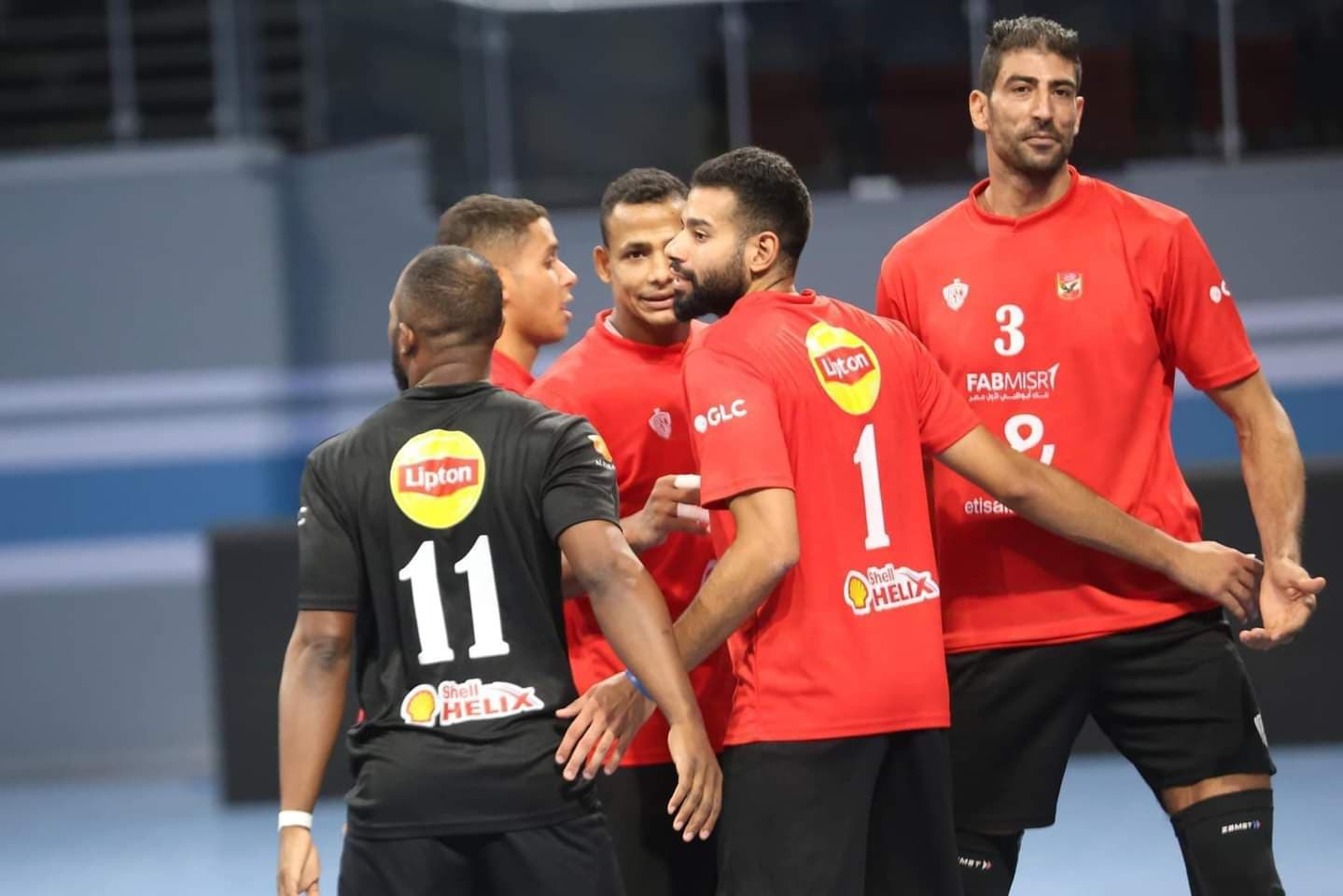 «رجال طائرة الأهلي» يفوز على إيسترن كومباني في الدوري