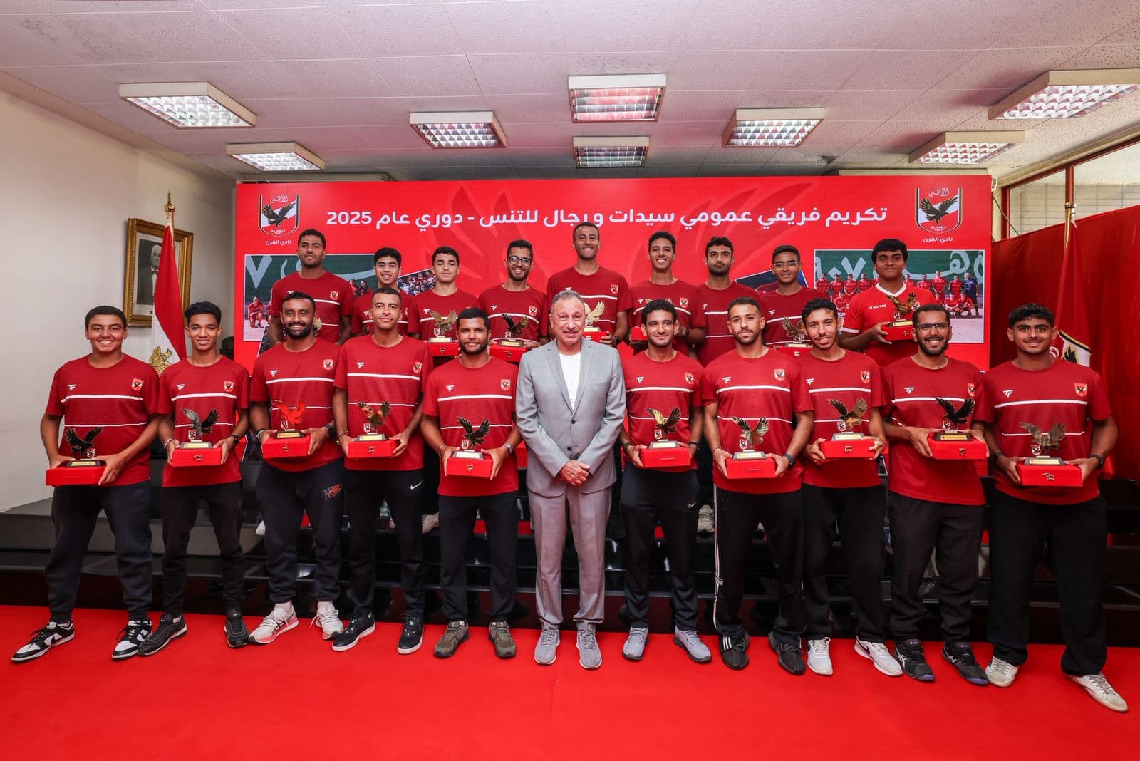 El Khatib honors men's and women's tennis teams after league title victories